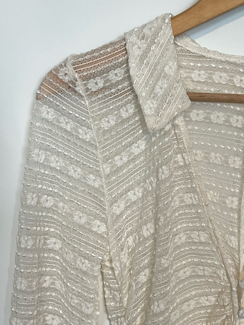 Anthropologie Long-Sleeve V-Neck Floral Lace Top Size S Ivory - Picture 6 of 10